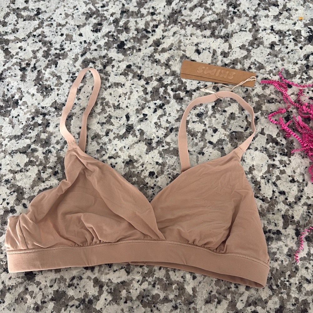 NEW- Skims Mesh Triangle Bralette in Clay XS